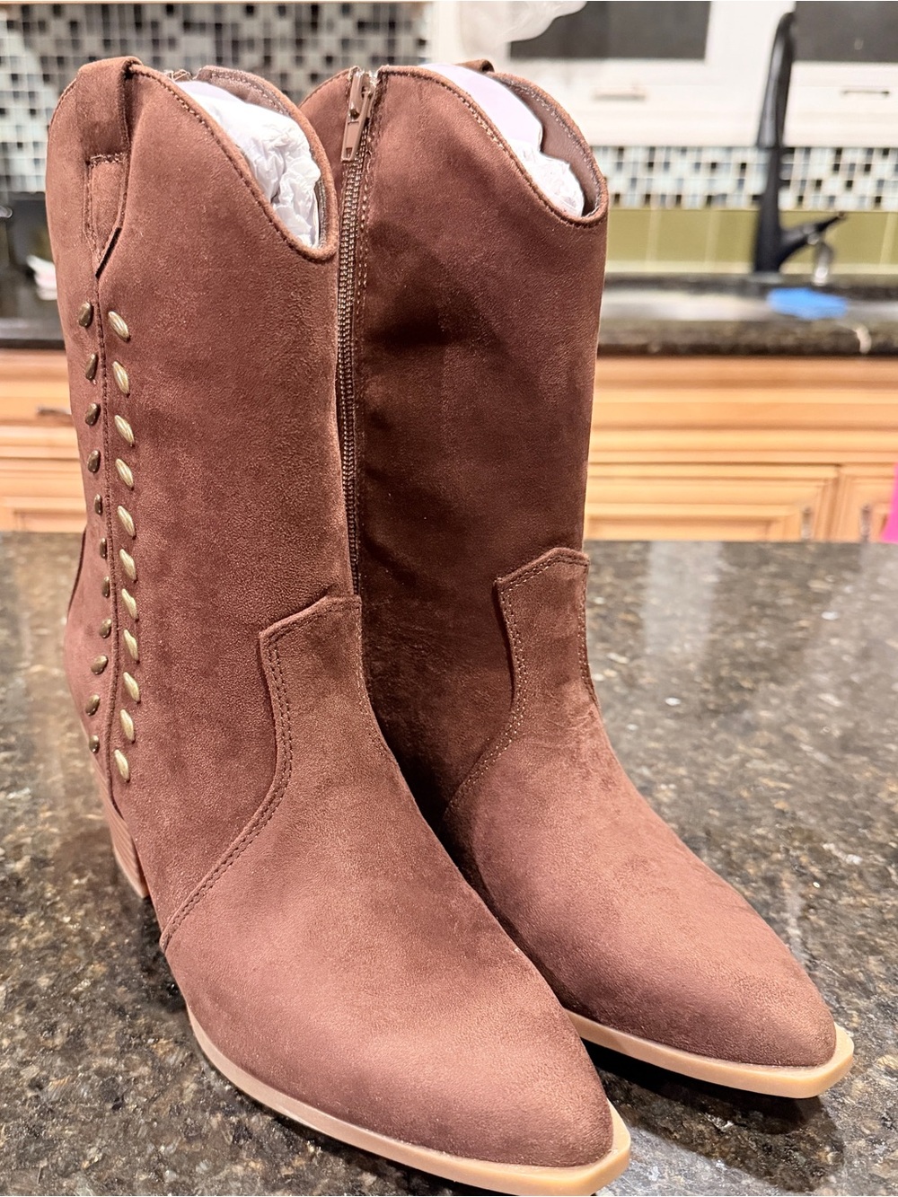 MIA TOO Women’s Brown‎ Western Cowboy Ankle Boots Studded Side Zip Size 8M NWT